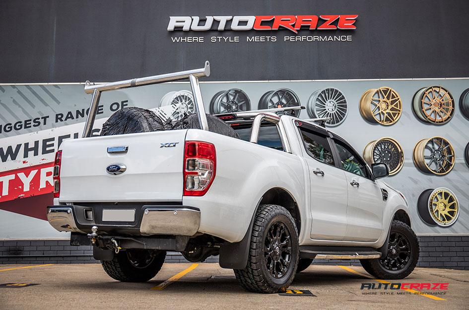 FORD-RANGER-VAPOR-MATTE-BLACK